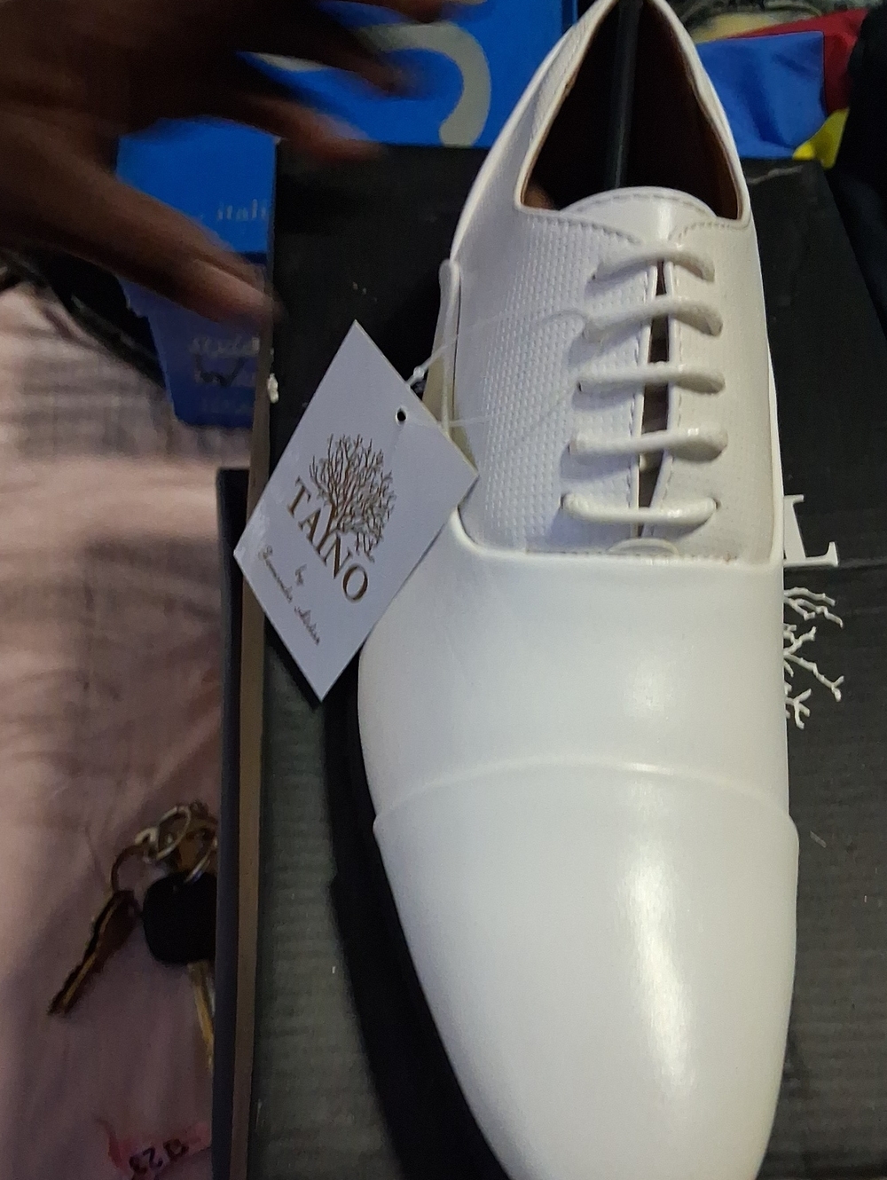 Tayno Men’s White Leather Cap-Toe Oxford